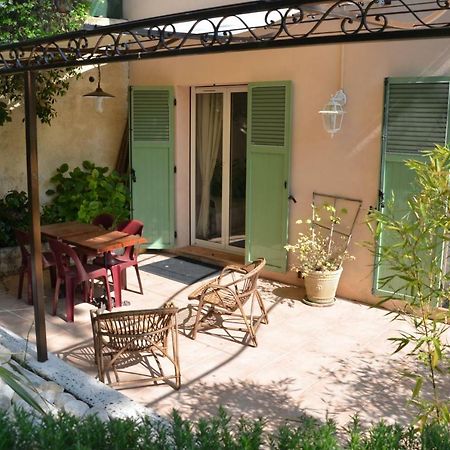 Au Vallon Rouge Saint-Paul-de-Vence Exteriör bild
