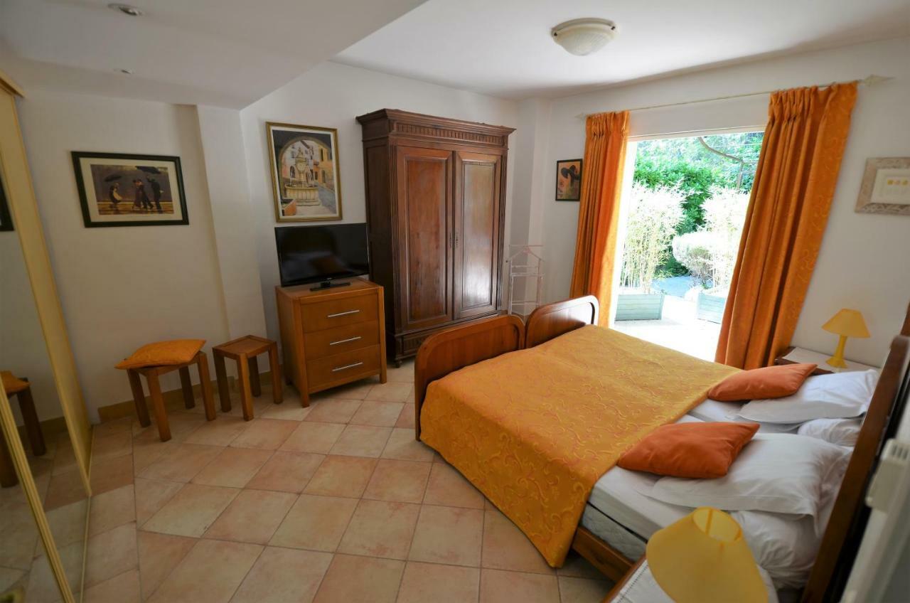 Au Vallon Rouge Saint-Paul-de-Vence Exteriör bild